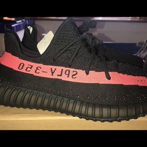 Yeezy 350 v2 core black and red size 13 USA